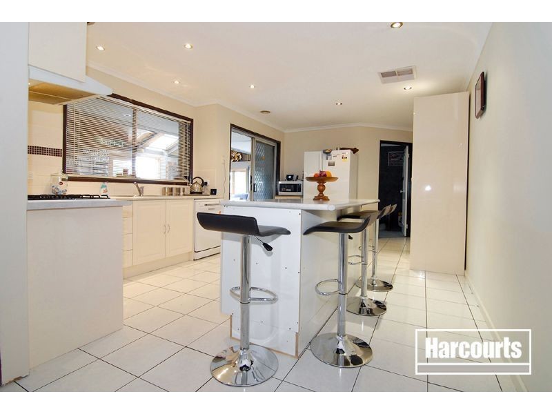156 Hall Road, Carrum Downs VIC 3201