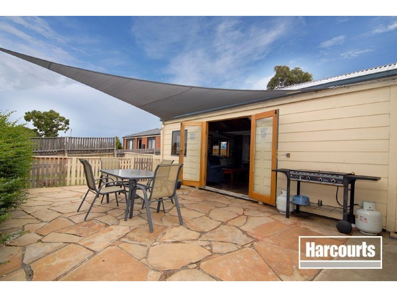 156 Hall Road, Carrum Downs VIC 3201