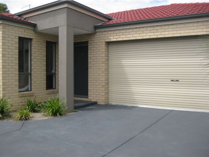 6/38 McCormicks Road, Skye VIC 3977