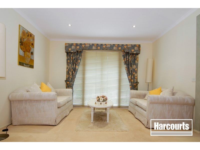26 Flora Park Way, Carrum Downs VIC 3201
