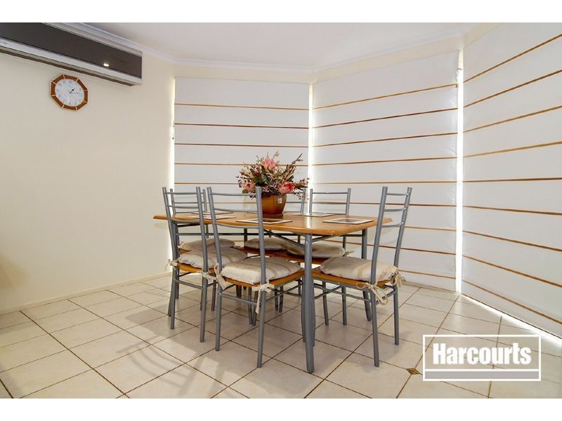 26 Flora Park Way, Carrum Downs VIC 3201