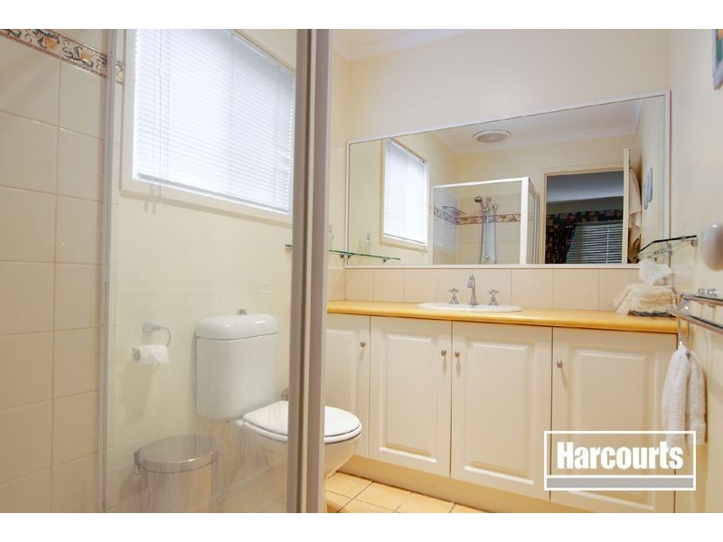 26 Flora Park Way, Carrum Downs VIC 3201