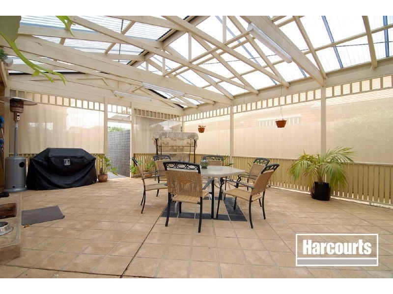 26 Flora Park Way, Carrum Downs VIC 3201