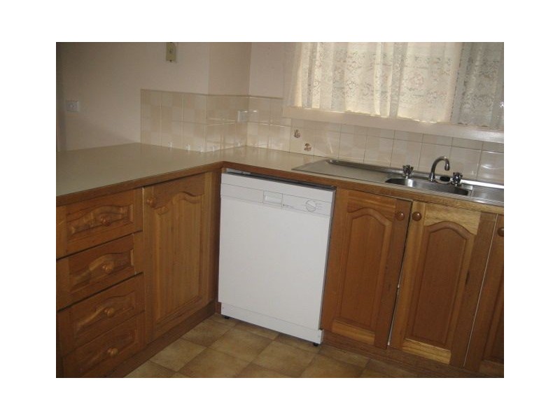 9 McClelland Drive, Skye VIC 3977