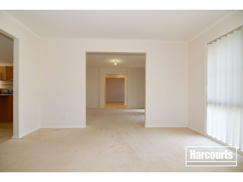 27 Overall Drive, Skye VIC 3977