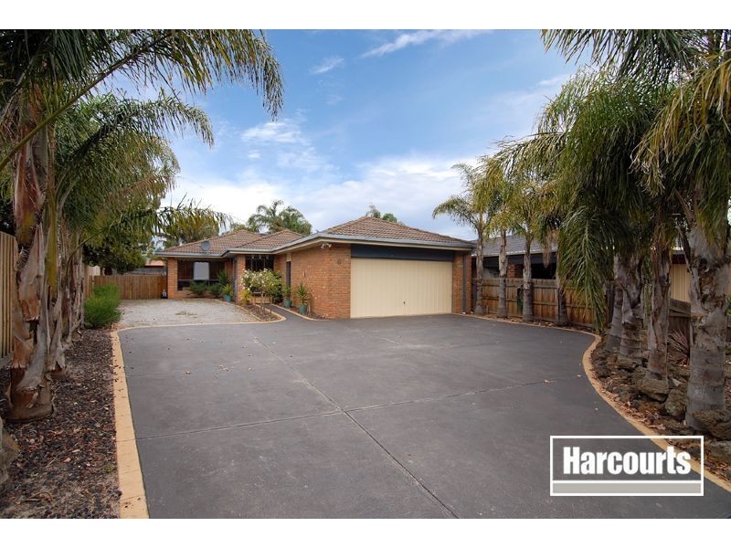 6 Carrington Cres, Carrum Downs VIC 3201