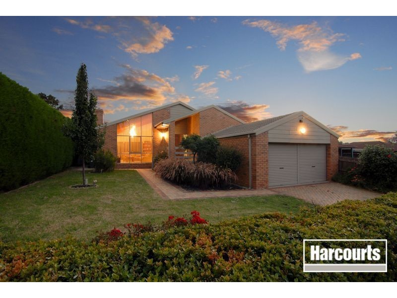 2 Pimmys Court, Skye VIC 3977