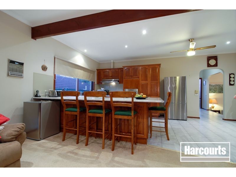 2 Pimmys Court, Skye VIC 3977