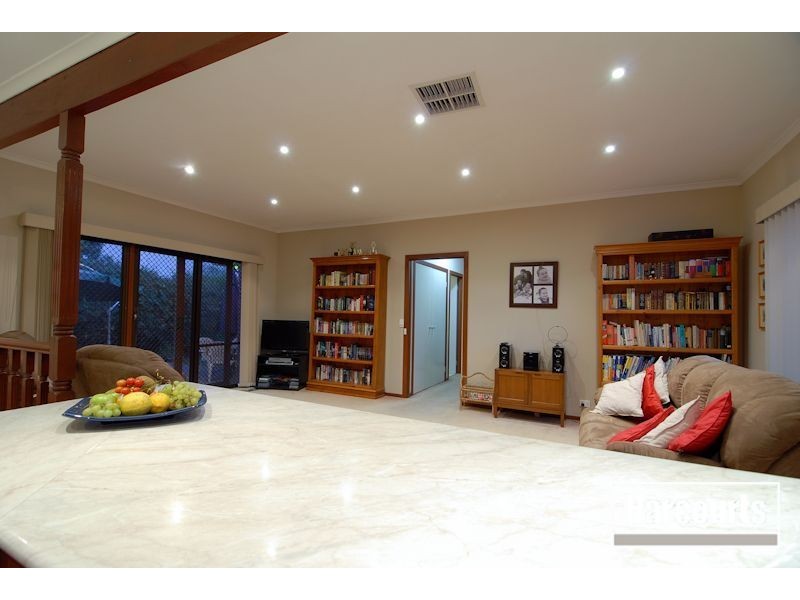 2 Pimmys Court, Skye VIC 3977