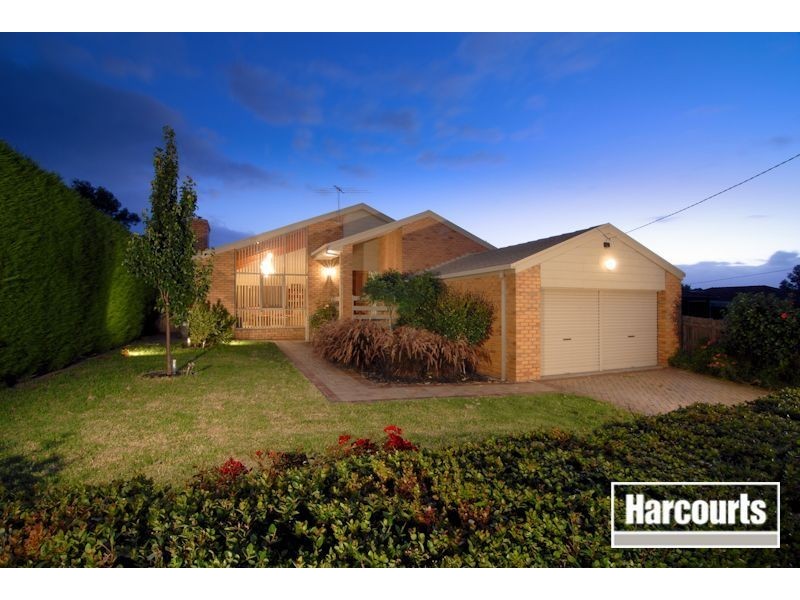 2 Pimmys Court, Skye VIC 3977