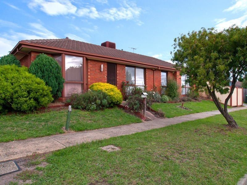 74 Gamble Road, Carrum Downs VIC 3201