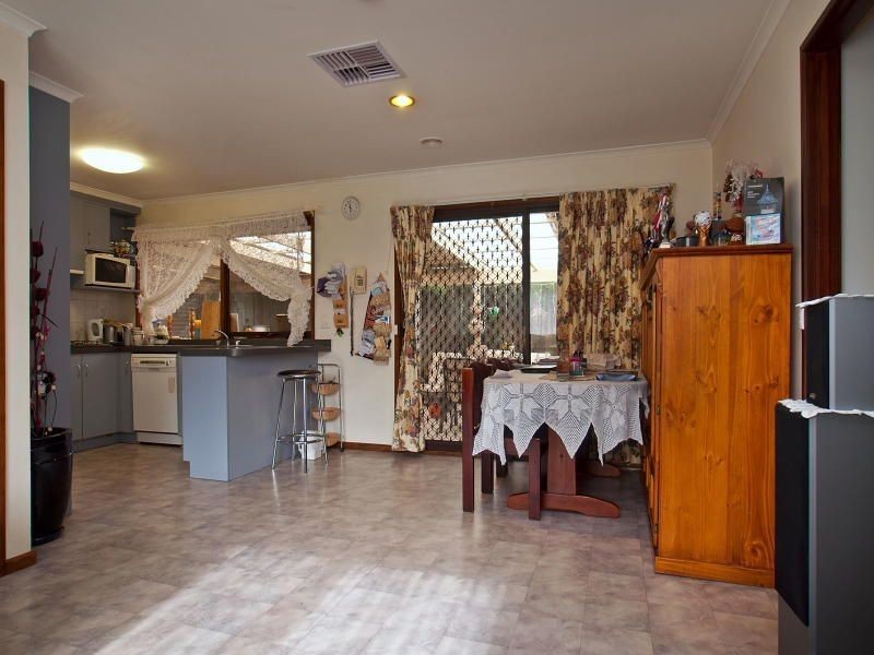 74 Gamble Road, Carrum Downs VIC 3201