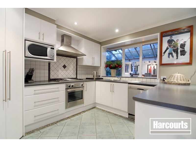 1 Firetail Court, Carrum Downs VIC 3201
