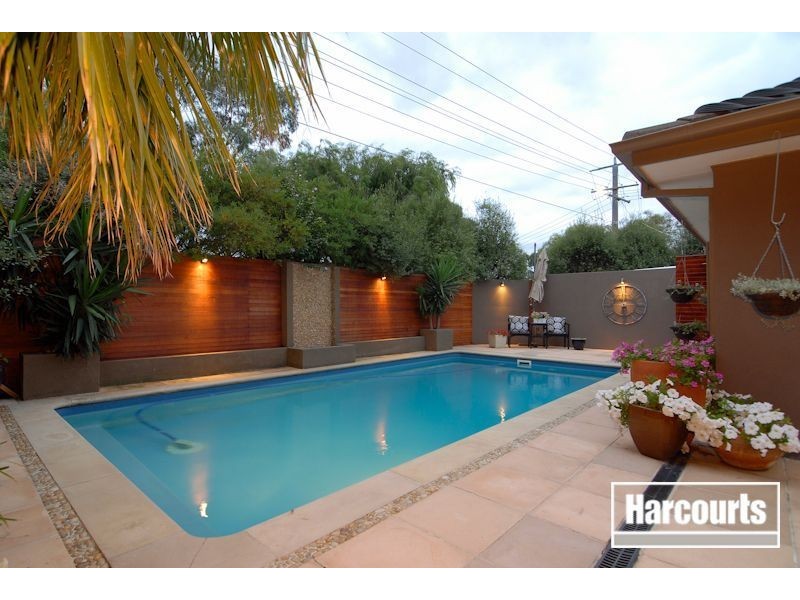 1 Firetail Court, Carrum Downs VIC 3201