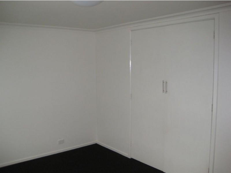 8 Selsey Street, Seaford VIC 3198
