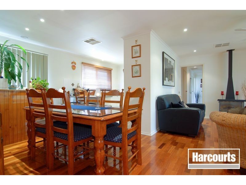 9 Knox Street, Carrum Downs VIC 3201