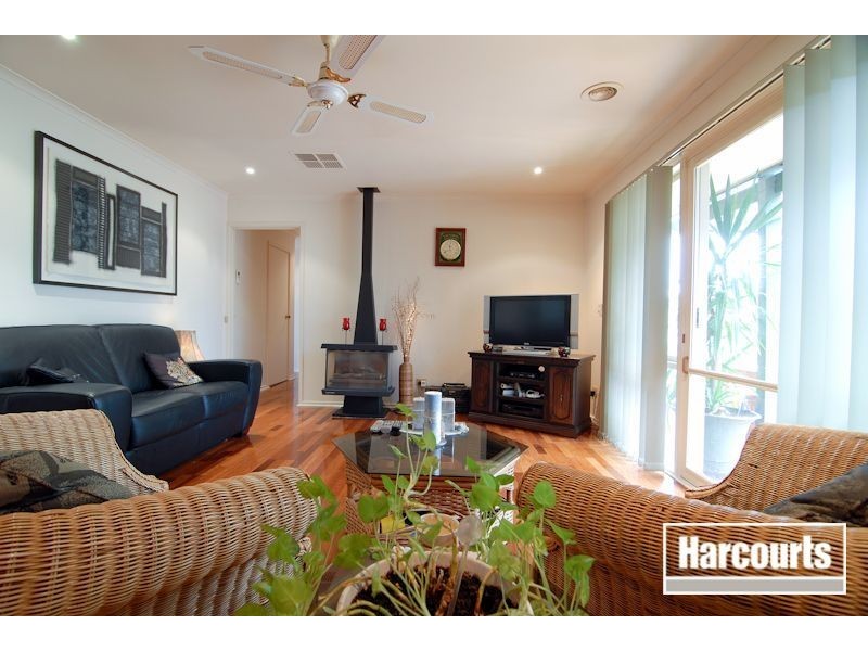 9 Knox Street, Carrum Downs VIC 3201