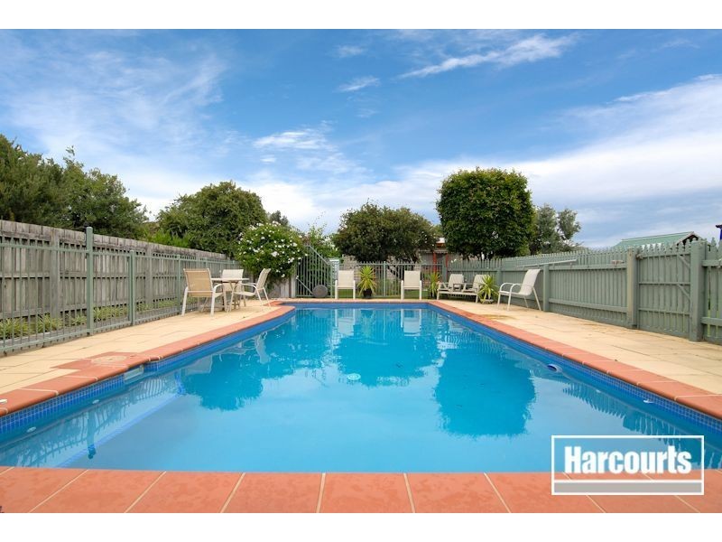 9 Knox Street, Carrum Downs VIC 3201