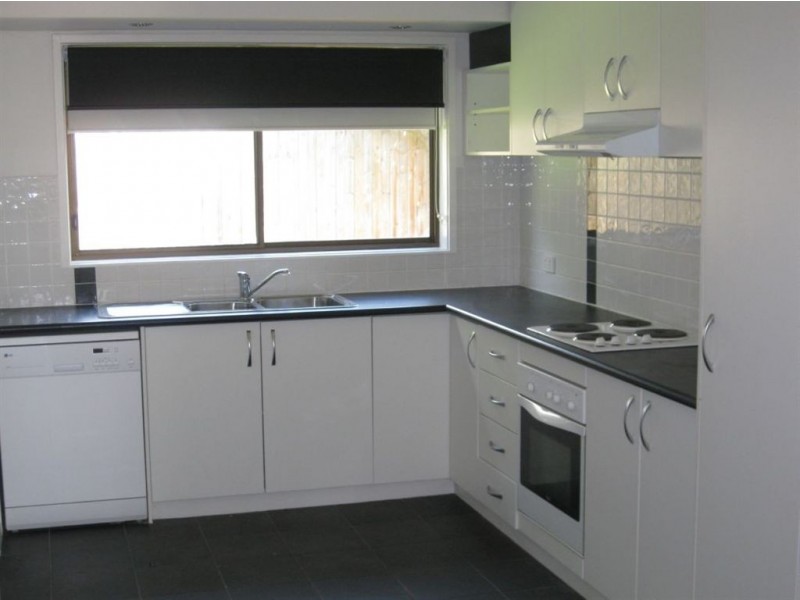 2/18 Valetta Street, Carrum VIC 3197