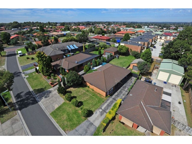 8 Manna Gum Court, Carrum Downs VIC 3201