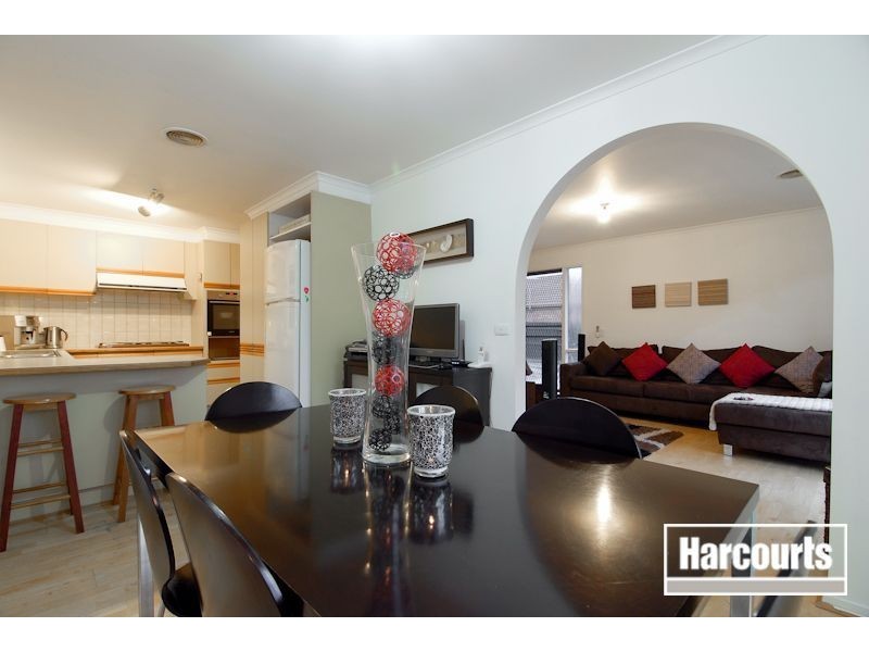 20 Carrington Crescent, Carrum Downs VIC 3201