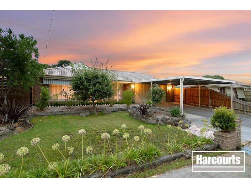 38 Luscombe Avenue, Carrum Downs VIC 3201