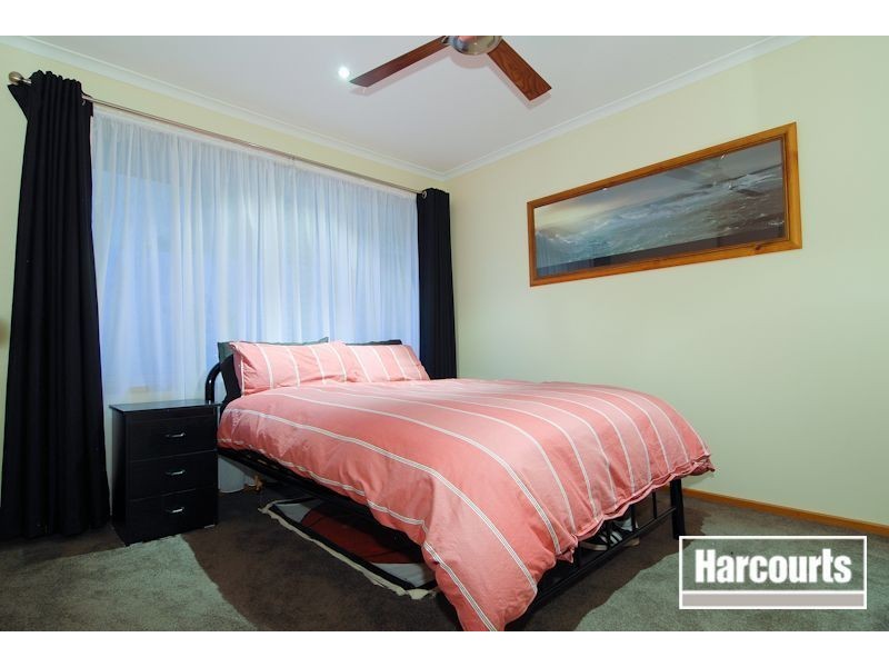 38 Luscombe Avenue, Carrum Downs VIC 3201