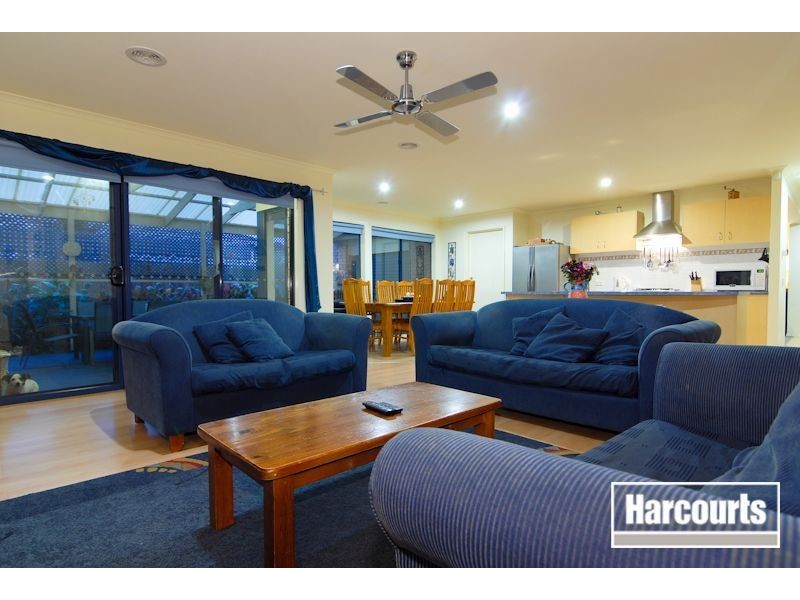 38 Brumbys Road, Carrum Downs VIC 3201