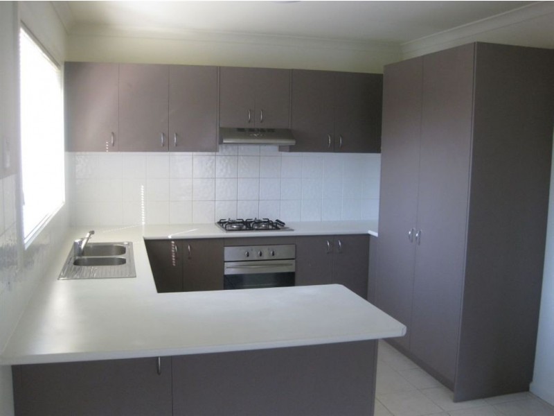 20 Lats Avenue, Carrum Downs VIC 3201