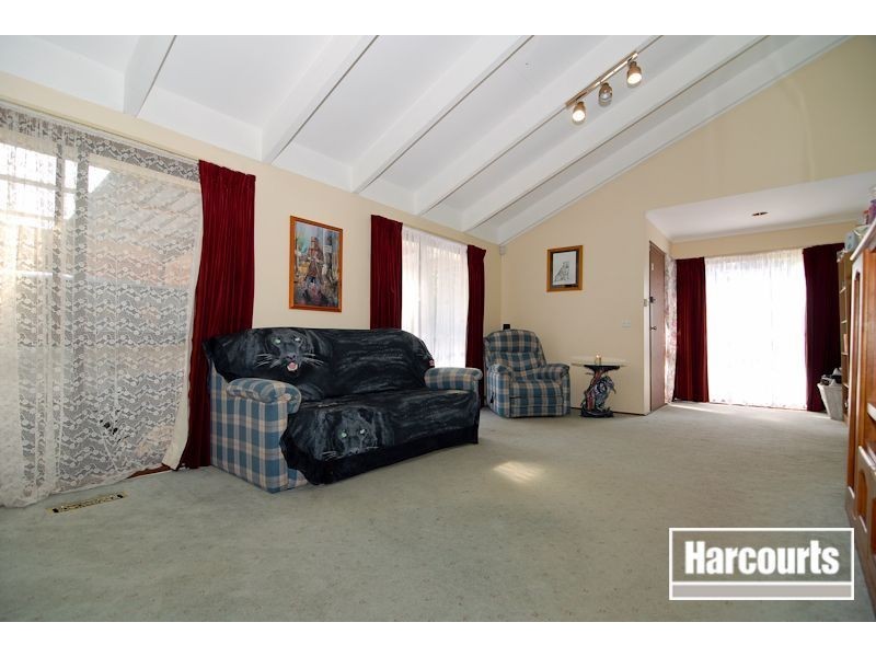 1 Linden Court, Carrum Downs VIC 3201