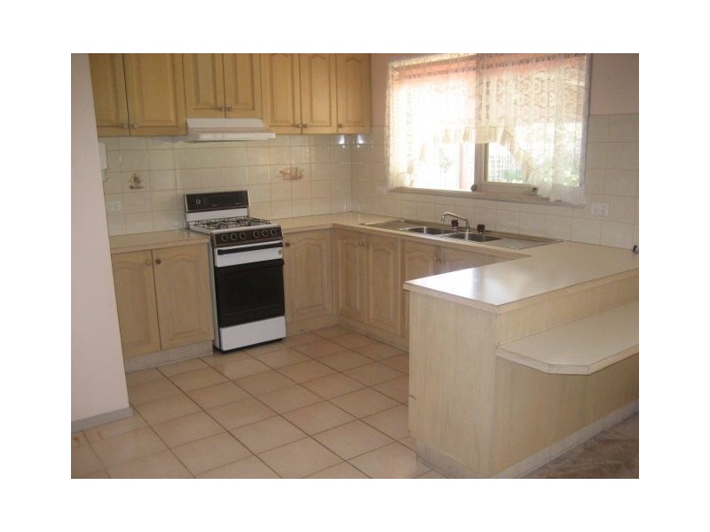 159 Hall Road, Carrum Downs VIC 3201