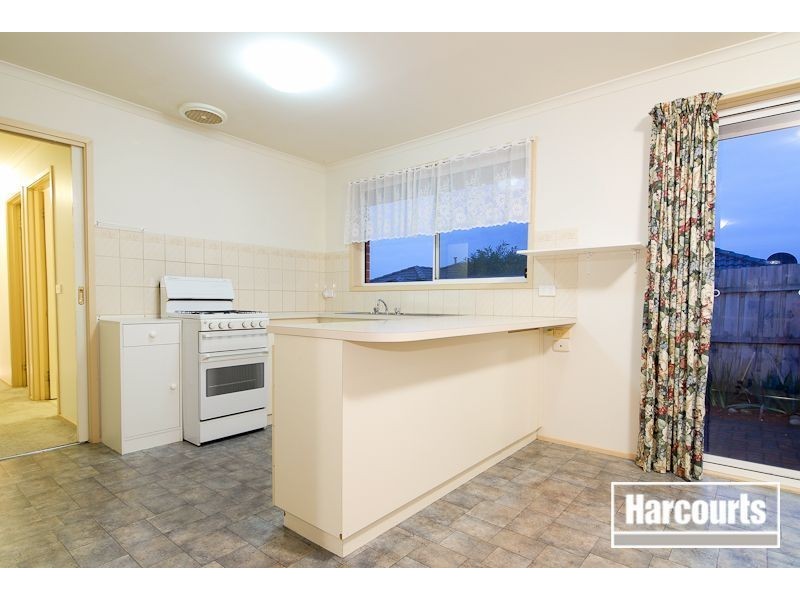 6/5 Pinewood Drive, Carrum Downs VIC 3201