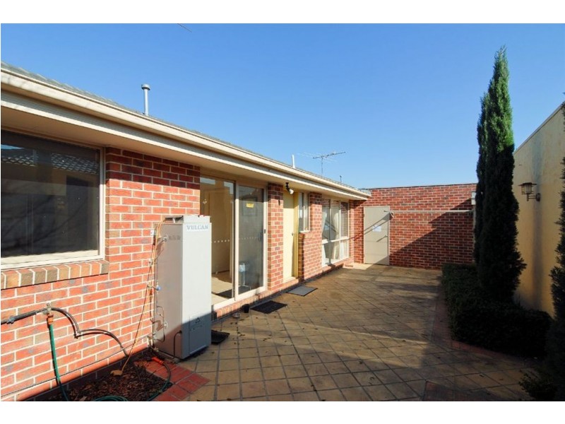 24/49 Oberon Drive, Carrum Downs VIC 3201