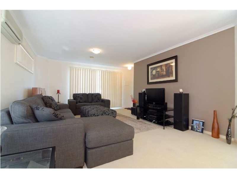 24/49 Oberon Drive, Carrum Downs VIC 3201