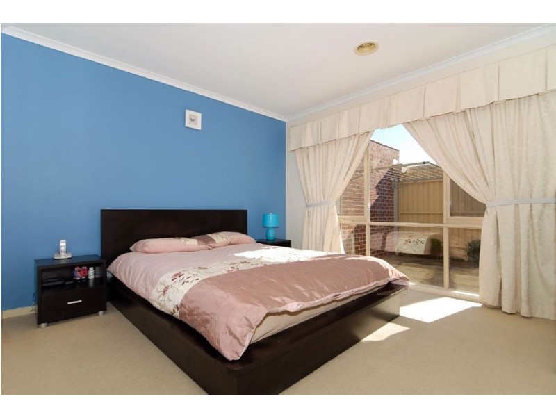 24/49 Oberon Drive, Carrum Downs VIC 3201