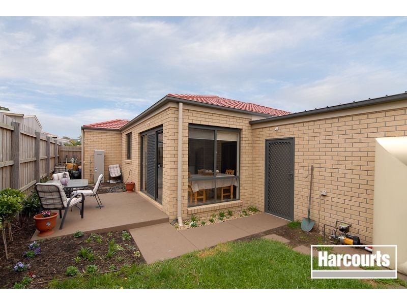2/38 McCormicks Road, Skye VIC 3977