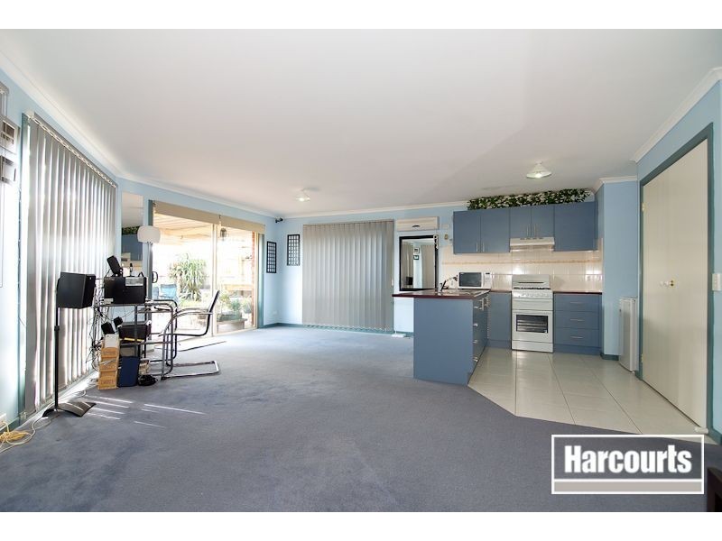 1/29 Chardonnay Drive, Skye VIC 3977