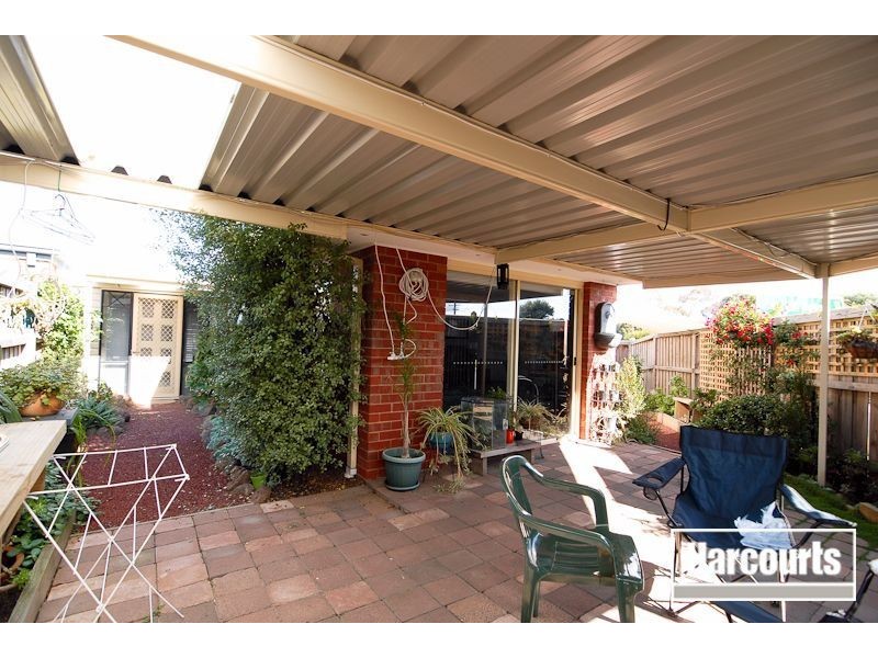 1/29 Chardonnay Drive, Skye VIC 3977