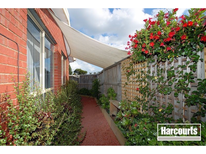 1/29 Chardonnay Drive, Skye VIC 3977