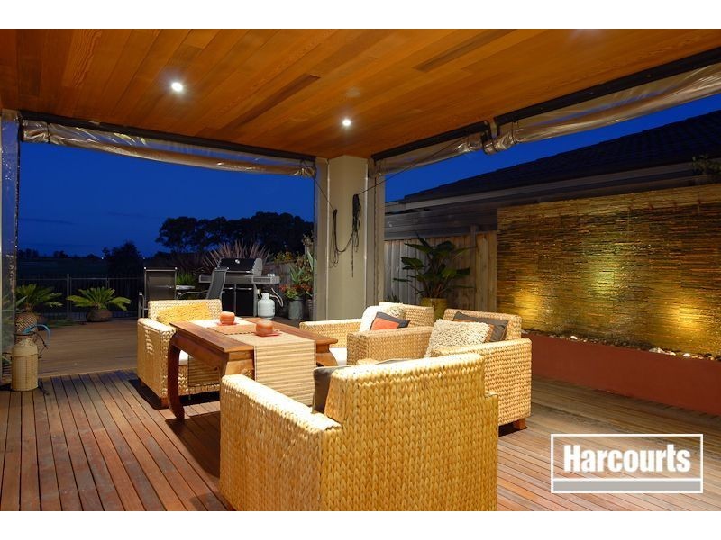 13 Flinders Chase, Sandhurst VIC 3977