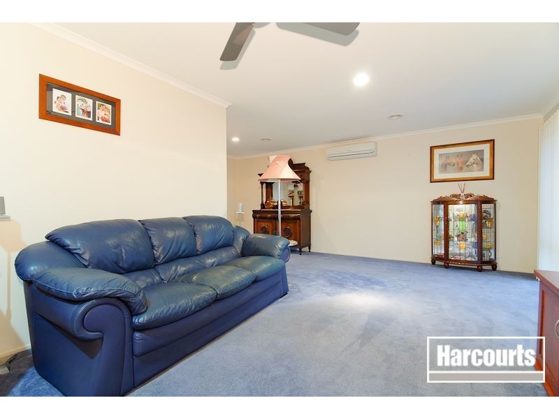 5 Wesley Close, Skye VIC 3977