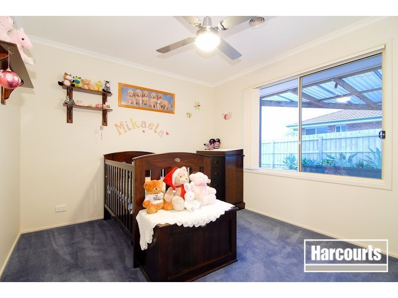 5 Wesley Close, Skye VIC 3977