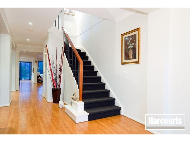 86 Sandhurst Boulevard, Sandhurst VIC 3977