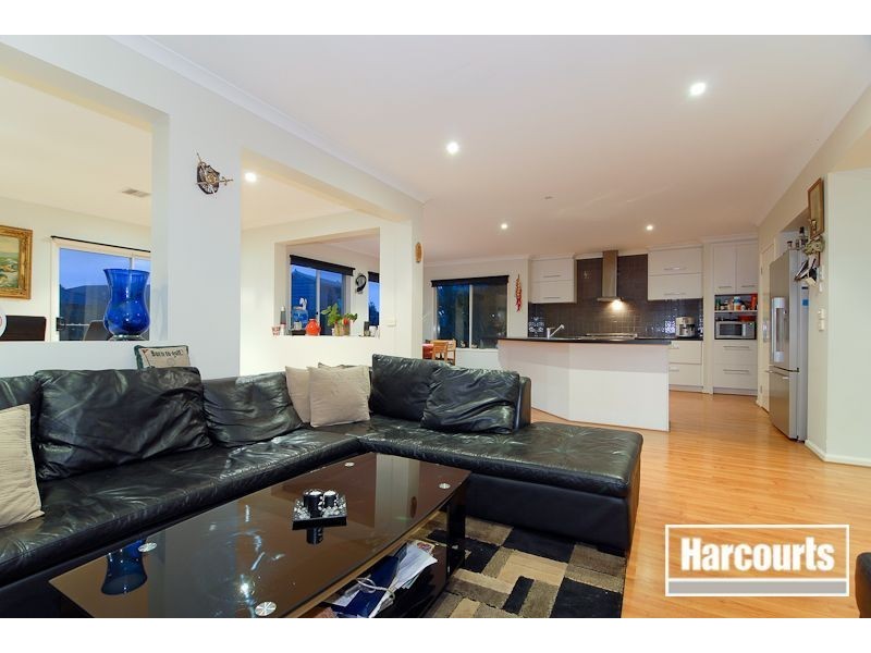 86 Sandhurst Boulevard, Sandhurst VIC 3977