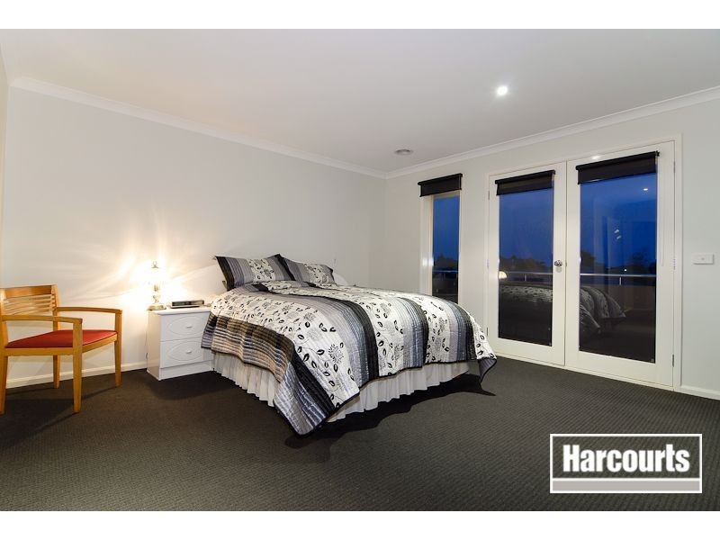 86 Sandhurst Boulevard, Sandhurst VIC 3977