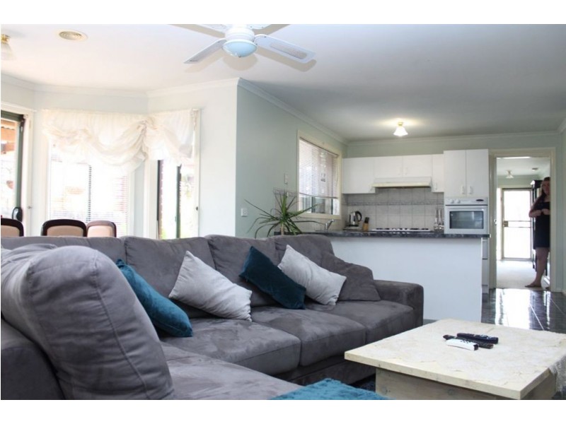 26 Elstar Drive, Carrum Downs VIC 3201