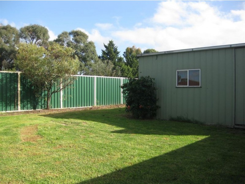 4 Edenbridge Court, Carrum Downs VIC 3201