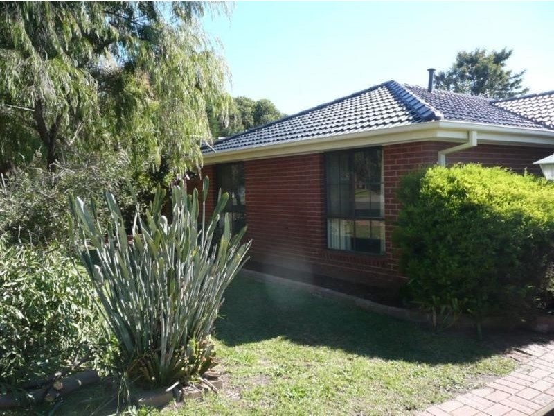 38 Sunbird Crescent, Carrum Downs VIC 3201