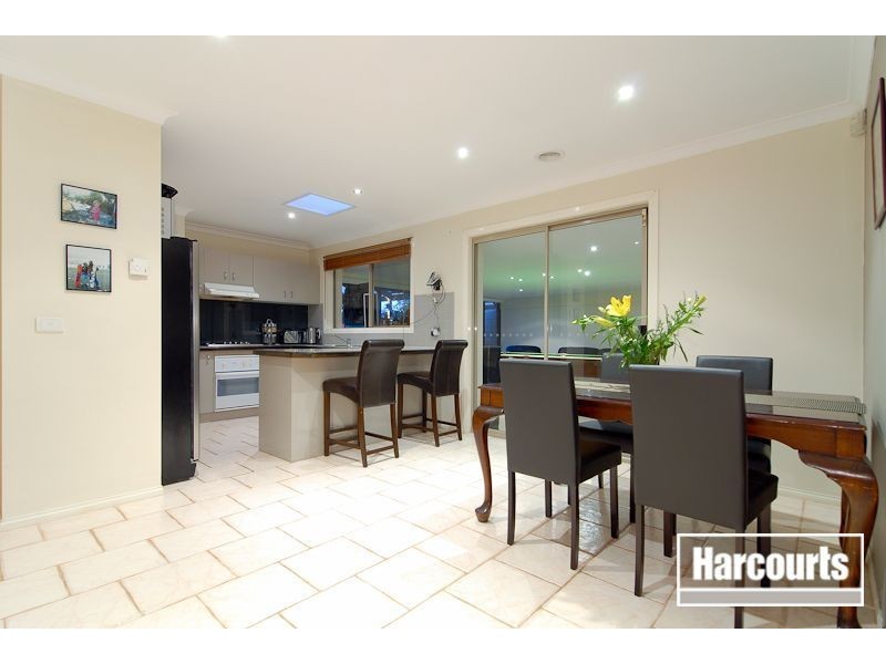 20 Oberon Drive, Carrum Downs VIC 3201