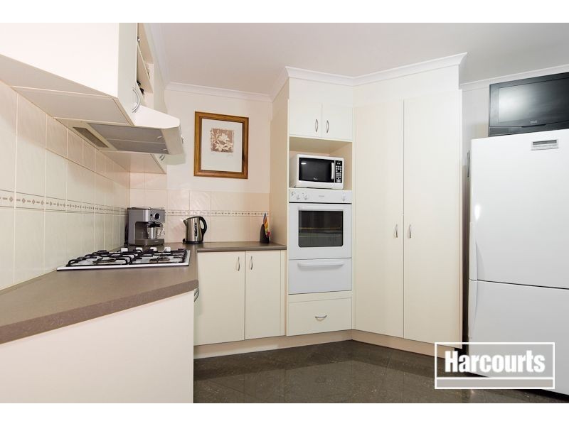 14 Vivi Court, Skye VIC 3977